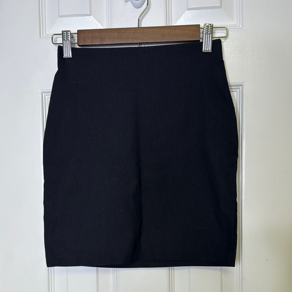 Papaya Black Mini Pencil Skirt for Work - Picture 1 of 5